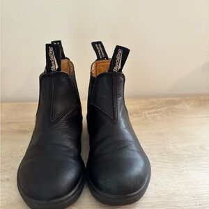 Kids size 10 T Blundstone Classic Black Leather Chelsea Boots